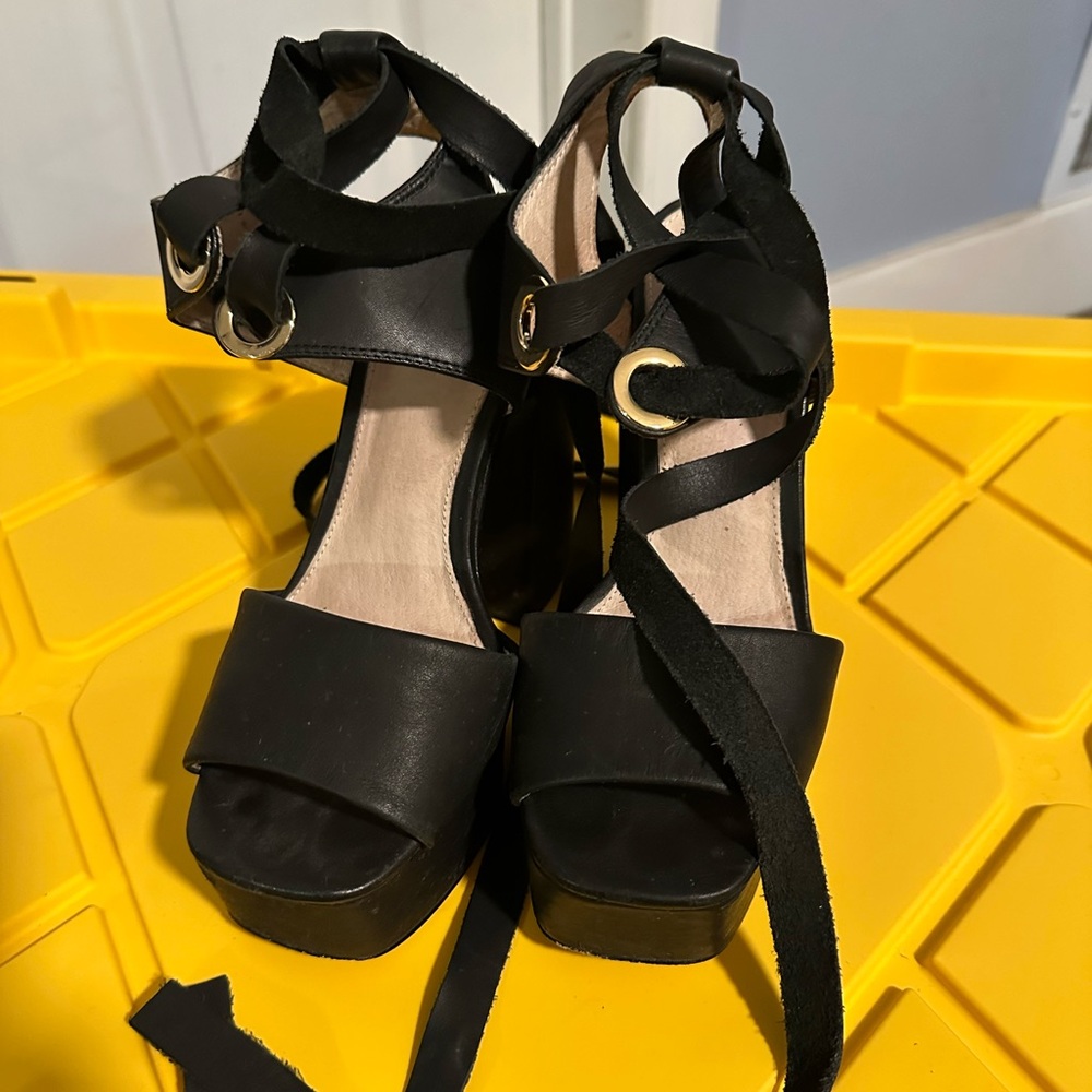 Platform Heel Lace Up Sandals